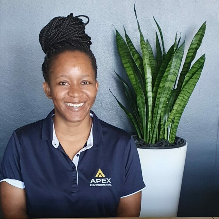 phumla sikhakhane