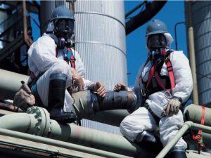 Mastering Risk with Apex’s Asbestos Training Courses 